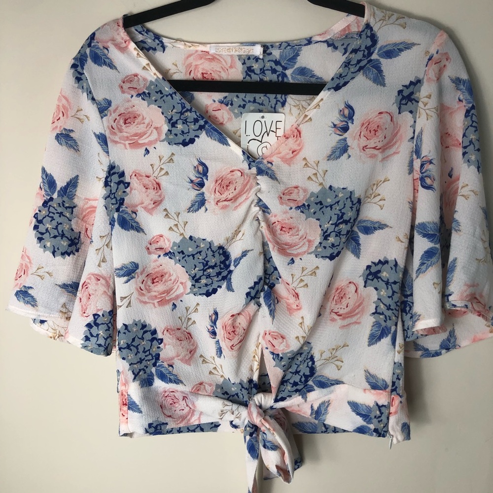 Love first Sight top NEW WITH TAG